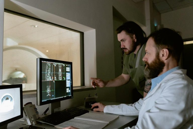 USG bioderek – jakie nieprawidłowości można wykryć i co oznacza wynik badania?
